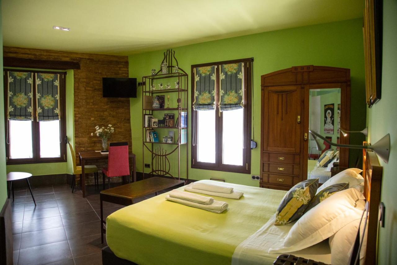 Palacio Sirvente Mieres - Parking Gratuito Andújar Kültér fotó