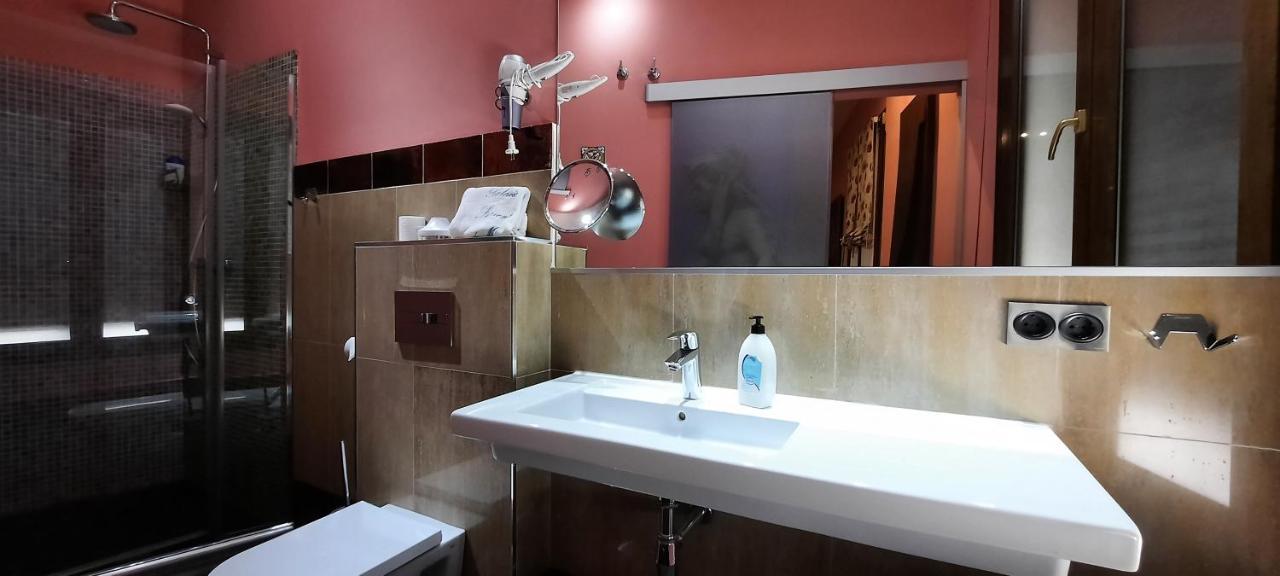 Palacio Sirvente Mieres - Parking Gratuito Andújar Kültér fotó
