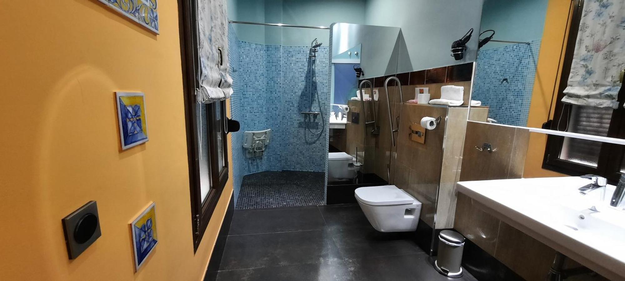 Palacio Sirvente Mieres - Parking Gratuito Andújar Szoba fotó